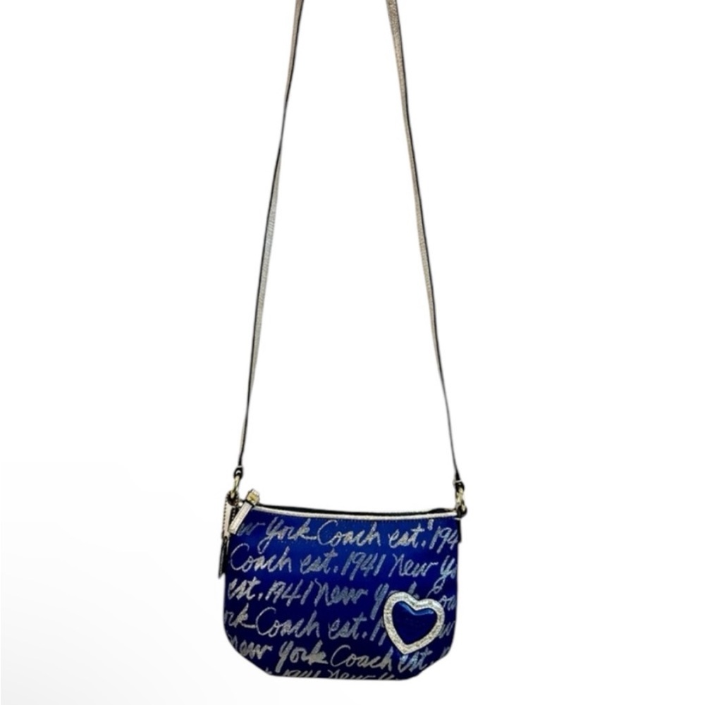 ⭐️💲SOLD💲⭐️ Y2K Coach Crossbody 3D HEART New York Signature Script - Picture 4 of 16